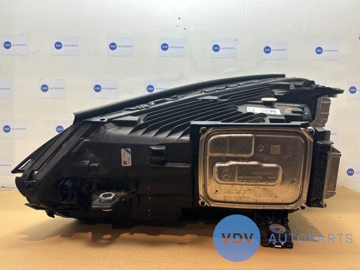 Scheinwerfer rechts Mercedes EQE