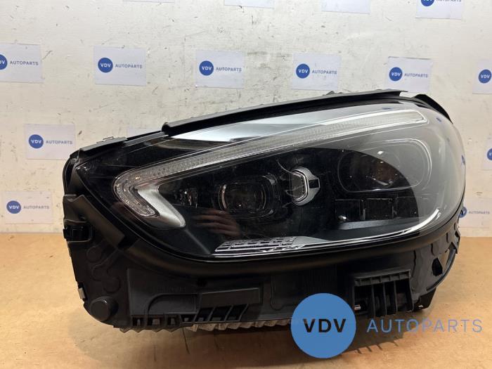 Headlight, left Mercedes C-Klasse