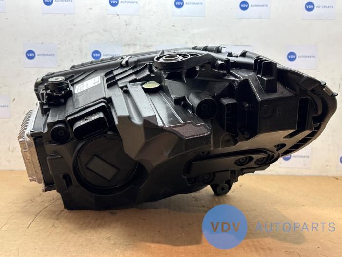 Headlight, right Mercedes C-Klasse