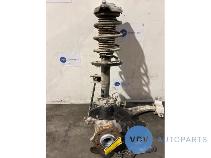 Achsschenkel links vorne Mercedes A-Klasse