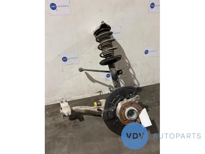 Knuckle, front right Mercedes A-Klasse