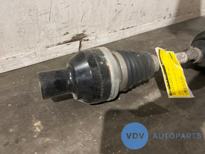 Os napedowa prawy przód Mercedes A-Klasse