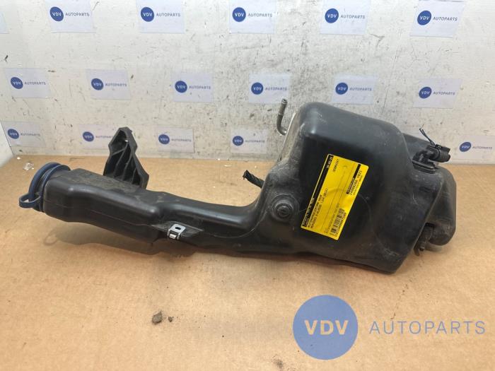 Ruitensproeiertank voor Mercedes E-Klasse