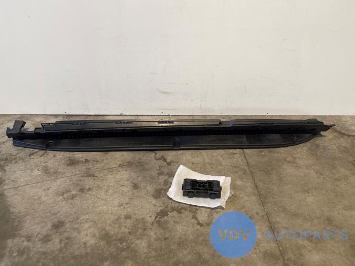 Sill, left Mercedes GLE