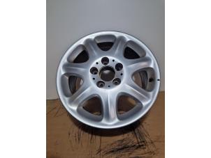 Gebruikte Velg Mercedes S (W220) 3.2 S-320 CDI 24V Prijs € 72,60 Inclusief btw aangeboden door Autoparts Van De Velde