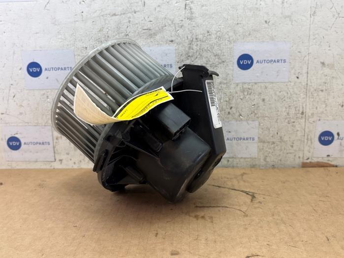 Heating and ventilation fan motor Mercedes Sprinter