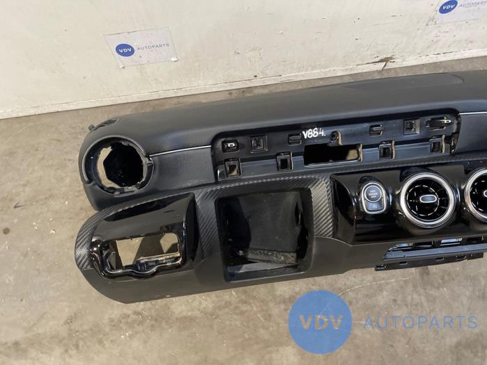 Dashboard Mercedes A-Klasse