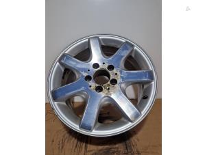 Gebruikte Velg Mercedes SLK (R170) 2.3 230 K 16V Prijs € 108,90 Inclusief btw aangeboden door Autoparts Van De Velde