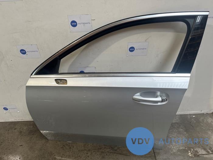 Tür 4-türig links vorne Mercedes A-Klasse