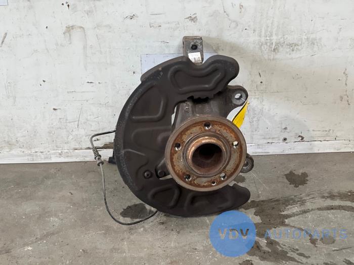 Achsschenkel links vorne Mercedes Vito