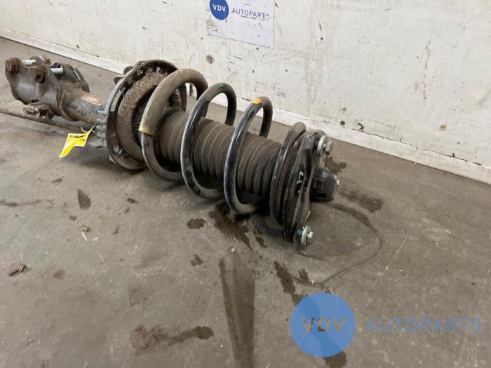 Fronts shock absorber, left Mercedes Vito