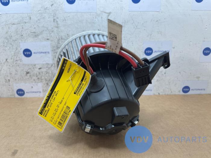Heating and ventilation fan motor Mercedes Vito