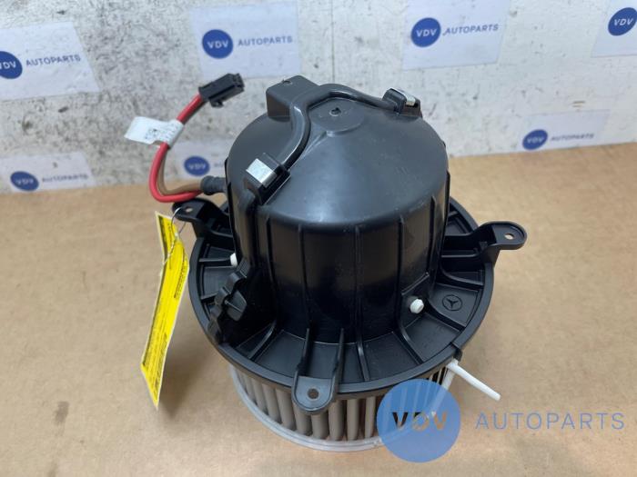 Heating and ventilation fan motor Mercedes Vito