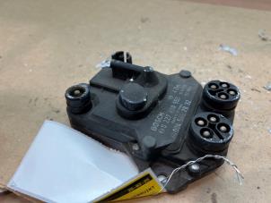 Gebruikte Ontstekingsmodule Mercedes E (C124) 2.3 230 CE Prijs € 151,25 Inclusief btw aangeboden door Autoparts Van De Velde
