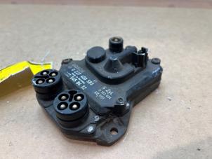 Gebruikte Module ontsteking Mercedes E (C124) 2.3 230 CE Prijs € 151,25 Inclusief btw aangeboden door Autoparts Van De Velde