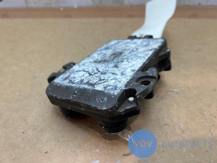 Module d'allumage Mercedes 190E/D