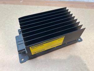 Gebruikte Radio versterker Mercedes C (W202) 2.0 C-200K 16V Prijs € 363,00 Inclusief btw aangeboden door Autoparts Van De Velde