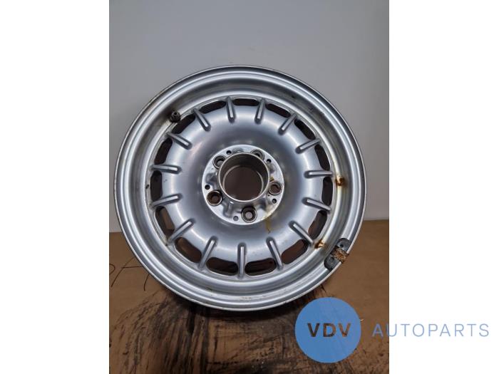 Wheel Mercedes 280SL-500SLC