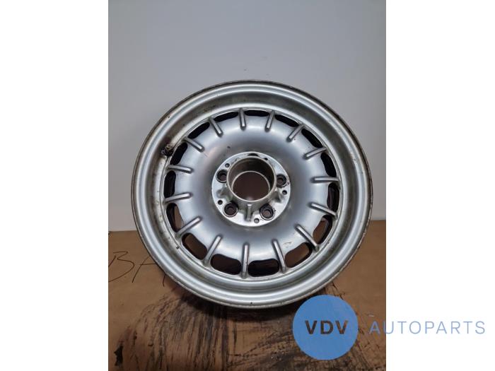 Wheel Mercedes 280SL-500SLC