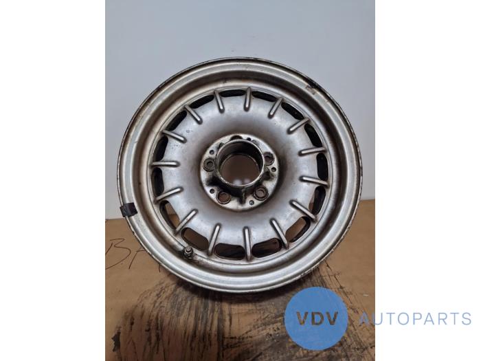 Wheel Mercedes 280SL-500SLC