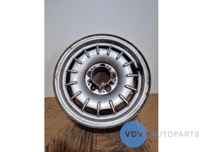 Wheel Mercedes 280SL-500SLC