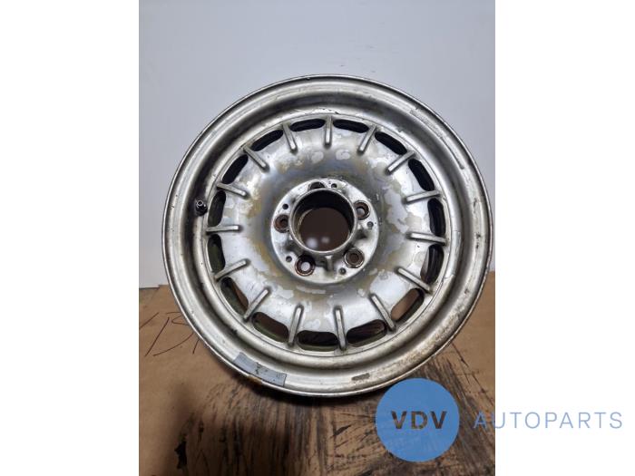 Wheel Mercedes 280SL-500SLC