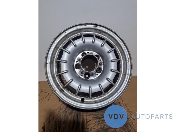 Wheel Mercedes 260SE-600SEL