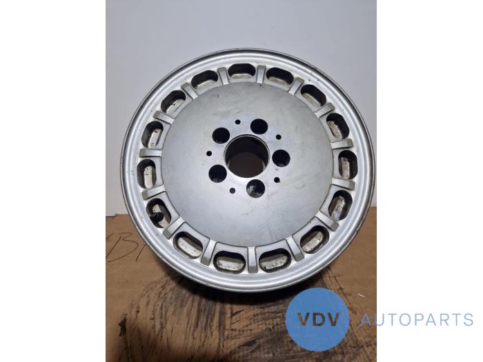 Wheel Mercedes 260SE-600SEL