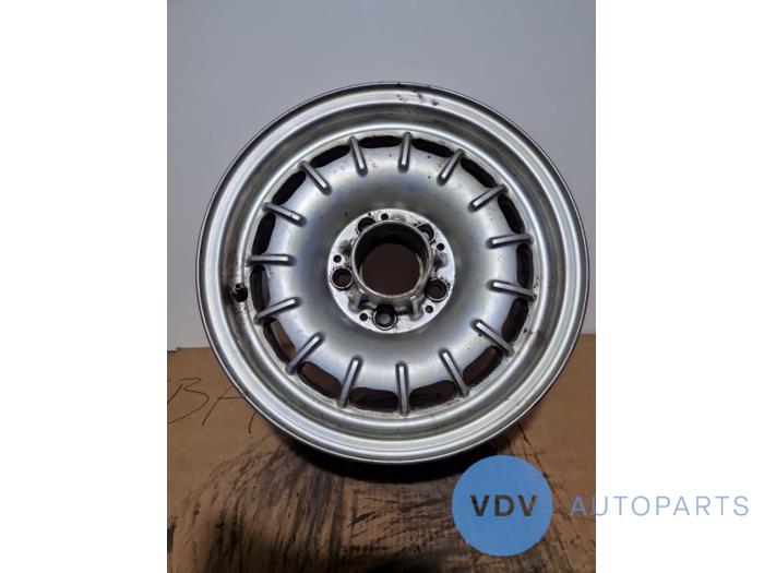 Wheel Mercedes 280SL-500SLC