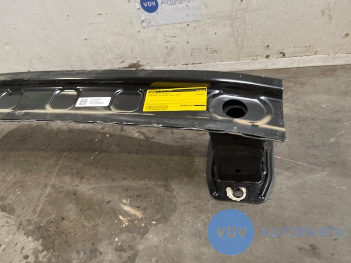 Belka podwozia tyl Mercedes A-Klasse