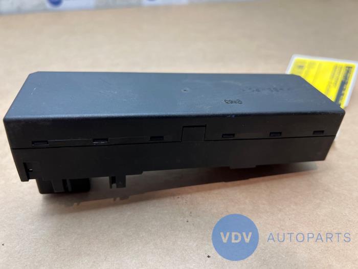 Boîte à fusibles Mercedes E-Klasse