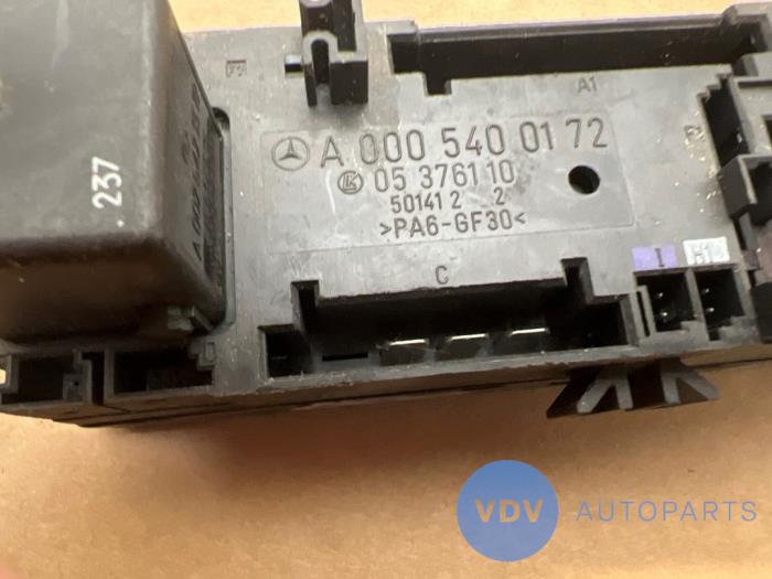 Skrzynka bezpieczników Mercedes E-Klasse