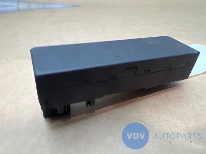 Boîte à fusibles Mercedes E-Klasse