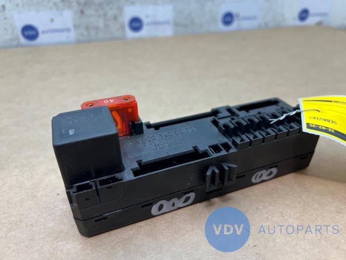 Fuse box Mercedes E-Klasse