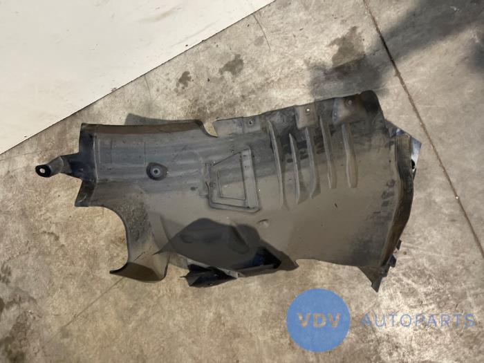 Passage de roue Mercedes E-Klasse