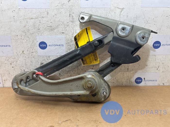 Bonnet Hinge Mercedes E-Klasse