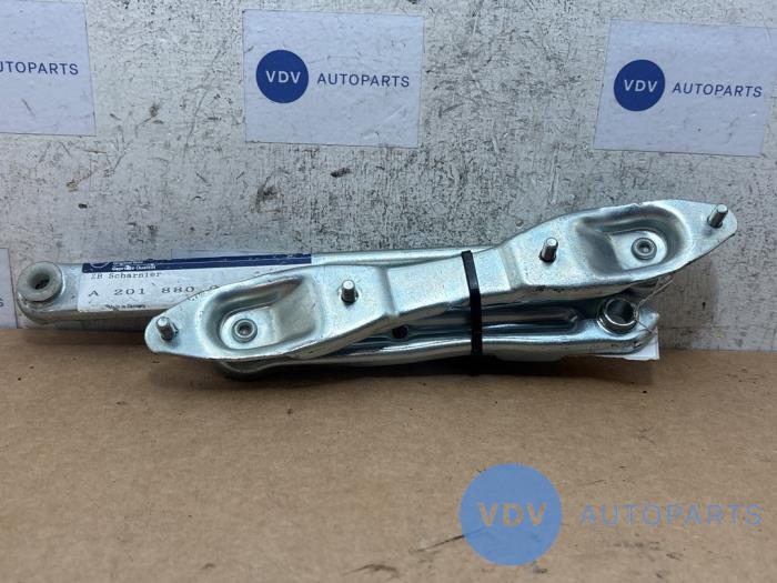 Motorhaube Scharnier Mercedes 190E/D