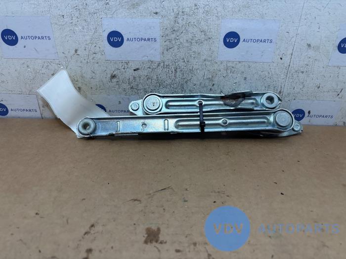 Motorhaube Scharnier Mercedes 190E/D