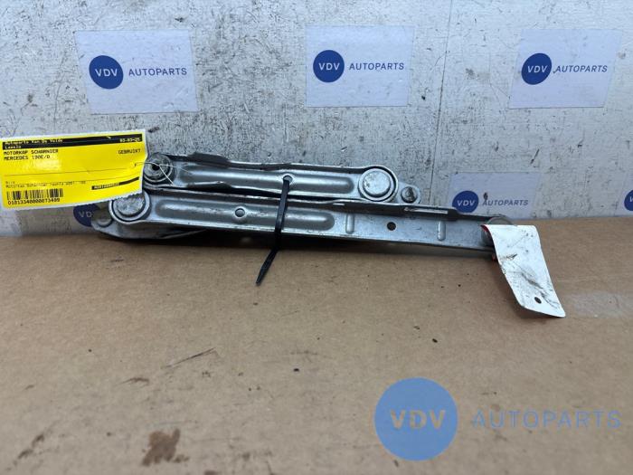 Motorkap Scharnier Mercedes 190E/D