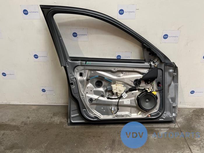 Portière 4portes avant gauche Mercedes C-Klasse