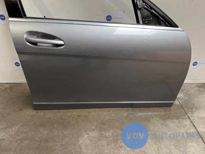 Portière 4portes avant droite Mercedes C-Klasse