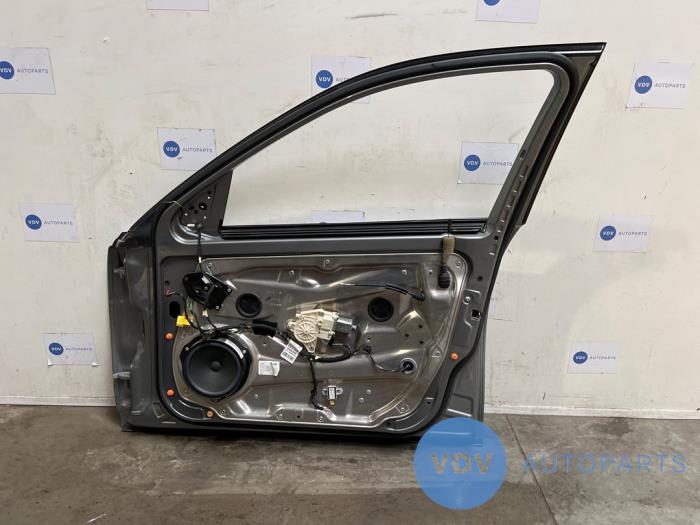 Portière 4portes avant droite Mercedes C-Klasse