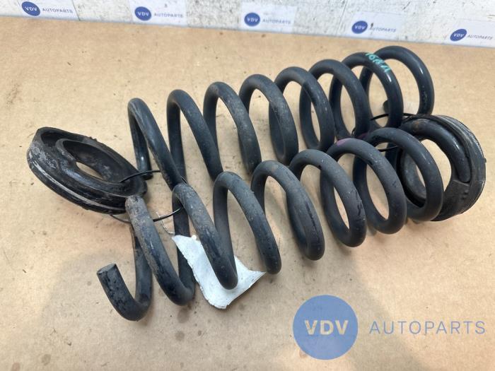 Sprezyna srubowa tyl Mercedes C-Klasse