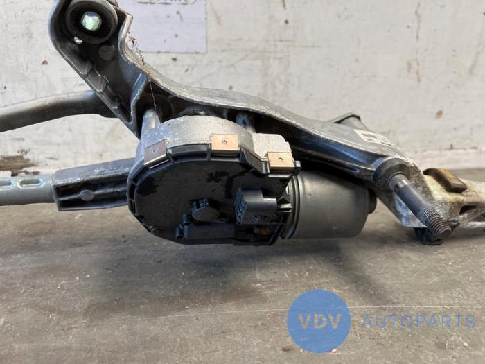 Wiper motor + mechanism Mercedes C-Klasse