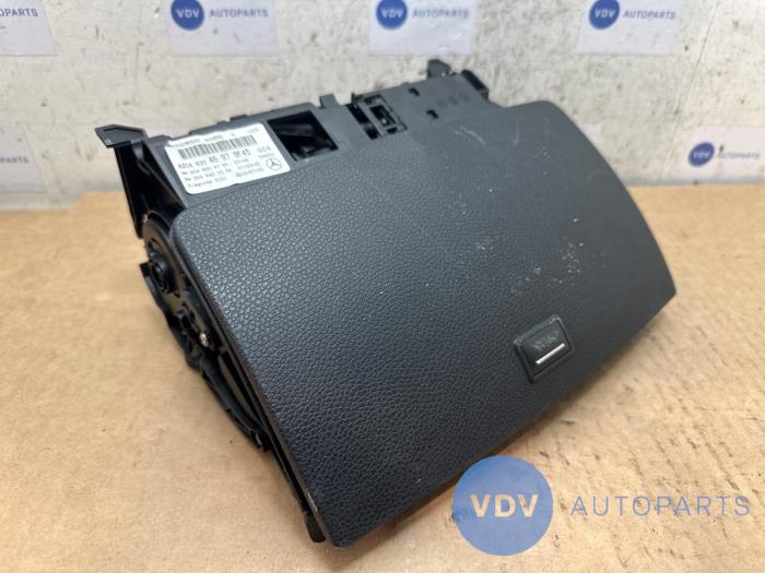 Navigation display Mercedes C-Klasse