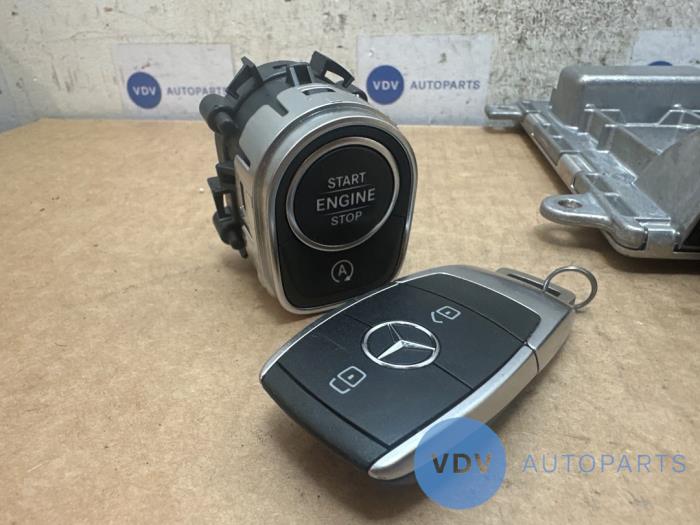Ignition lock + computer Mercedes A-Klasse
