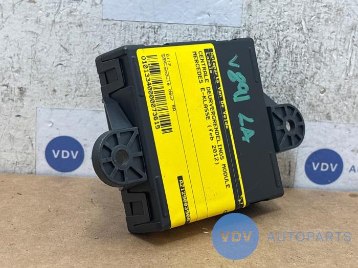 Módulo de cierre centralizado Mercedes E-Klasse