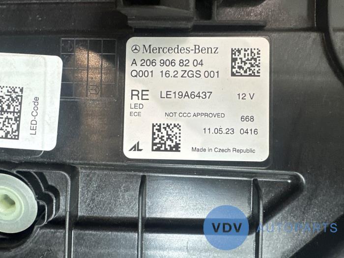 Phare droit Mercedes C-Klasse