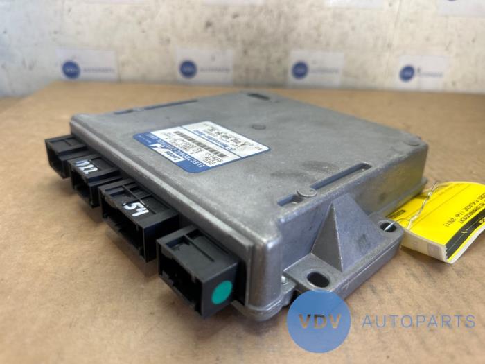 Komputer sterowania silnika Mercedes E-Klasse