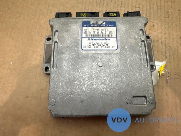 Engine management computer Mercedes E-Klasse